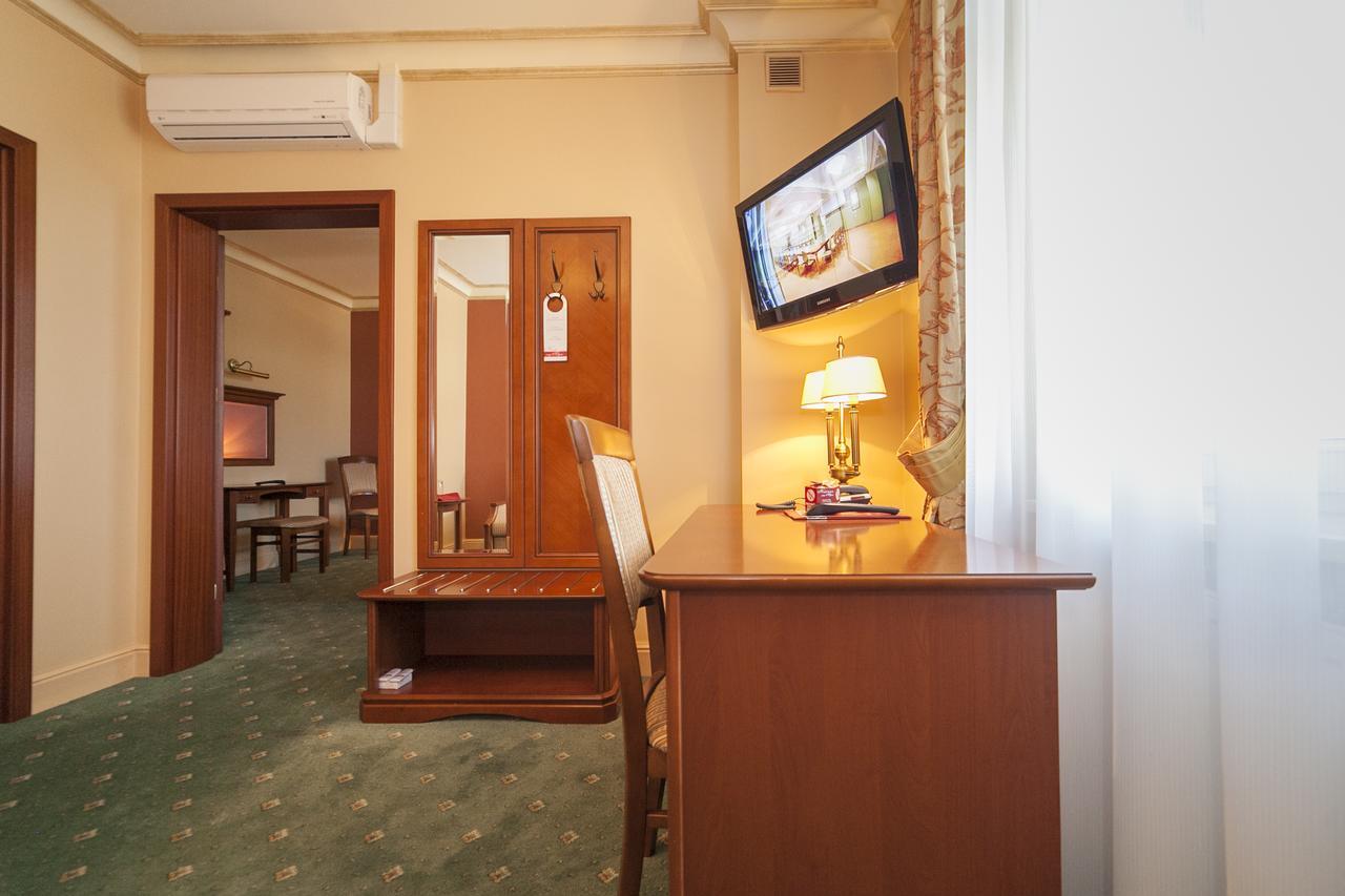 Hotel Przy Mlynie Rybnik  Esterno foto