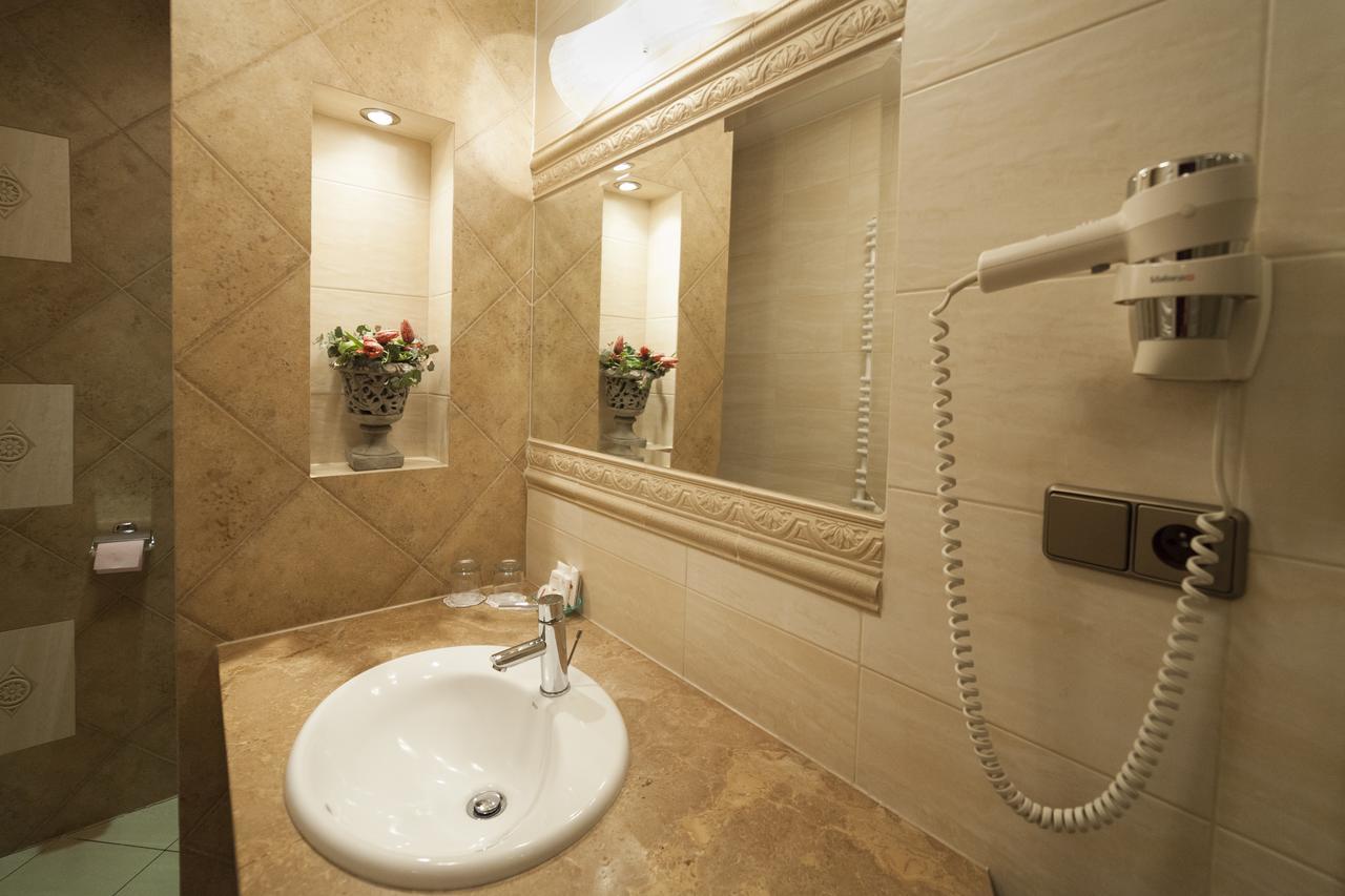 Hotel Przy Mlynie Rybnik  Esterno foto