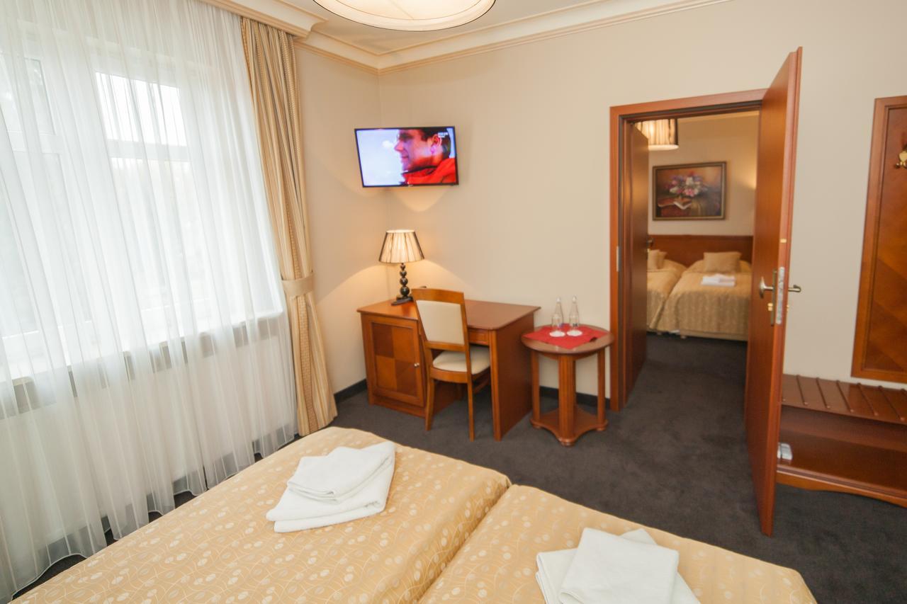 Hotel Przy Mlynie Rybnik  Esterno foto