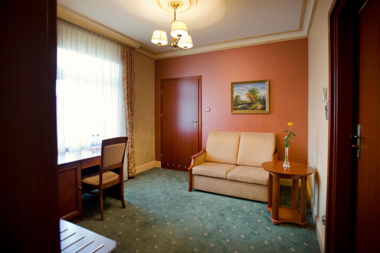 Hotel Przy Mlynie Rybnik  Esterno foto